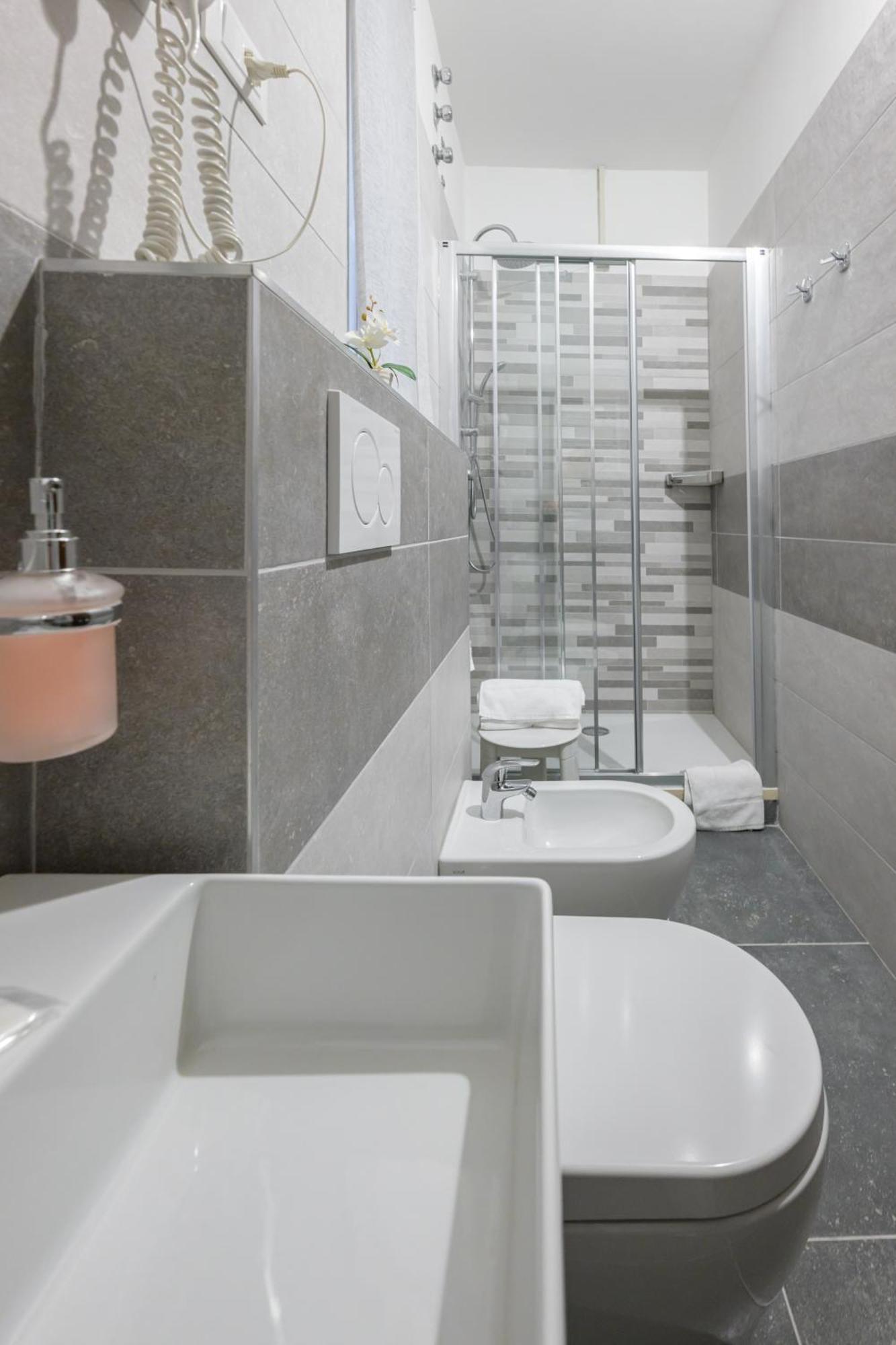 Affittacamere Berzi Триест Экстерьер фото